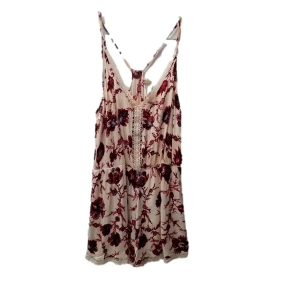 ASTR The  Label Romper Floral Boho Crochet Inset Romper Cream M - Picture 3 of 12